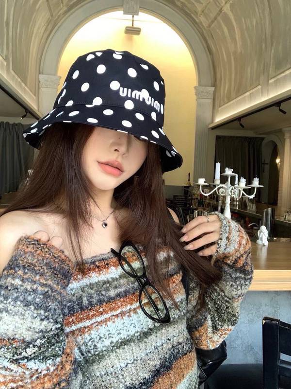 Miu Miu Hat MUH00191